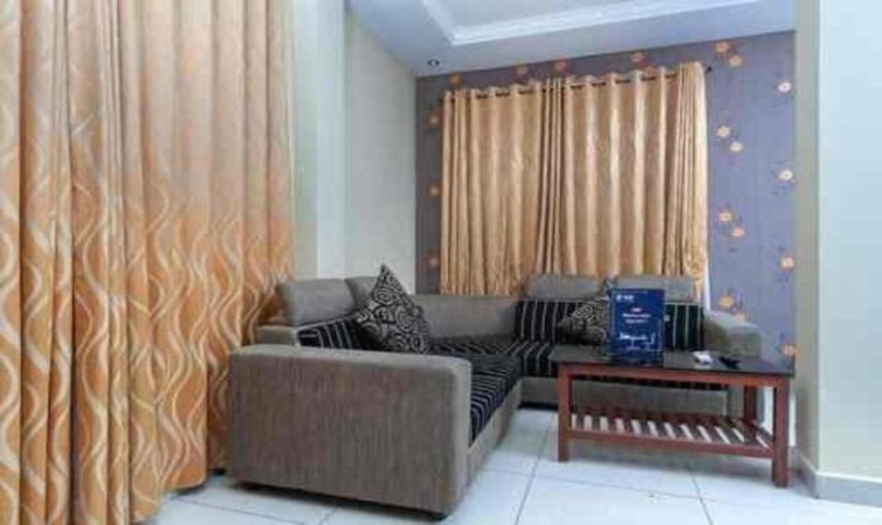 Fabhotel Smack Residency Chennai Exteriör bild